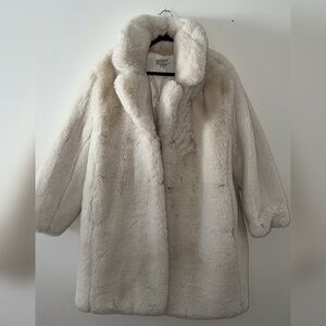Noize Savannah long length vegan fur coat/ cream